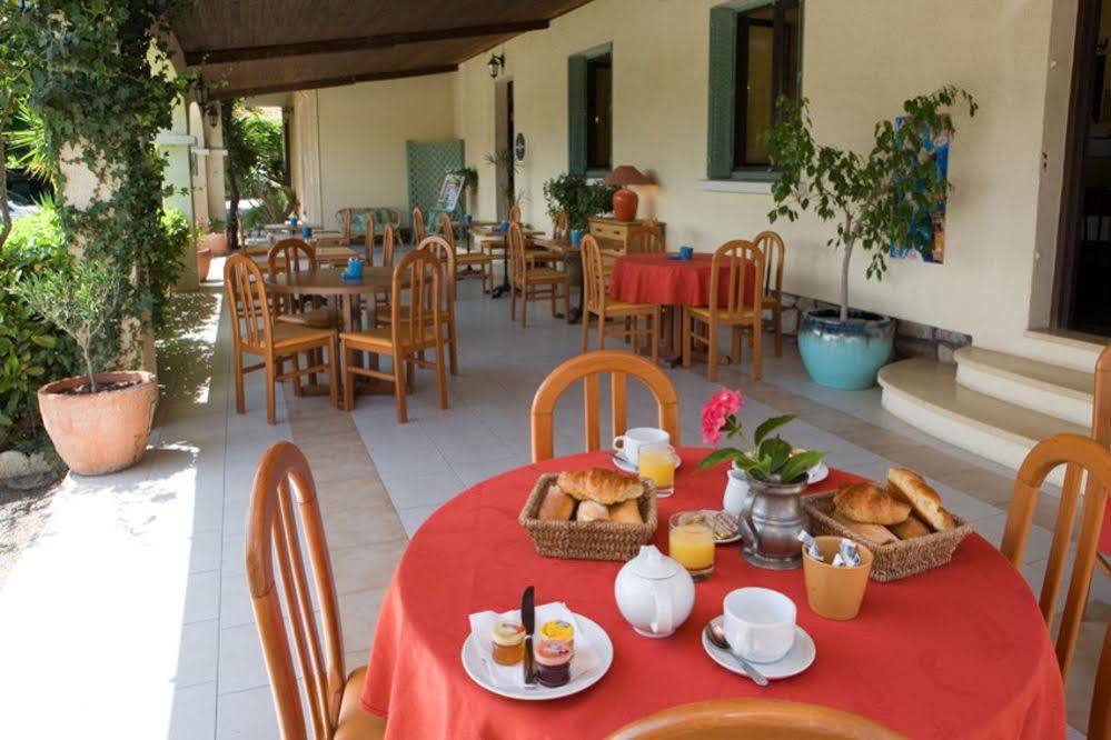 Les Orangers Hotel Aléria Exterior photo